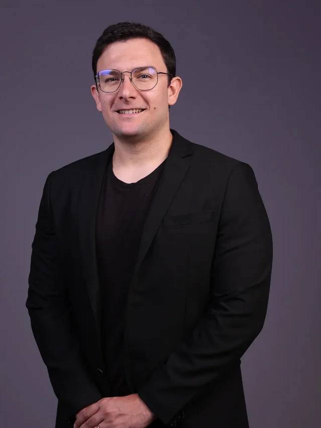 Dr. Jhordan Brenner Fernandes